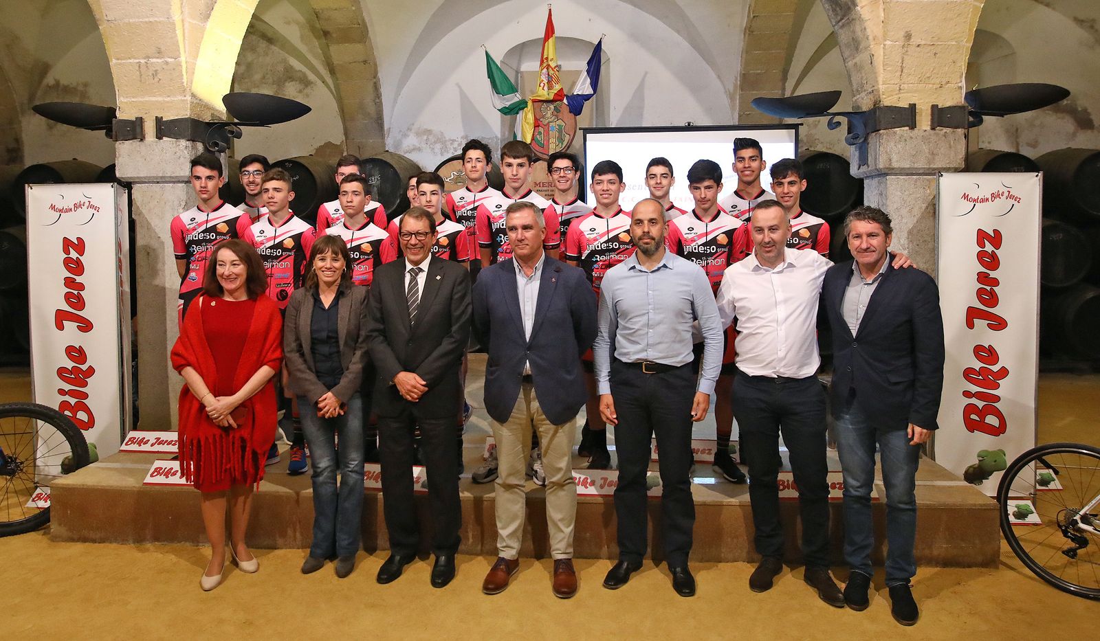 Imágenes de la presentación del Club Ciclista Indeso Bike Jerez