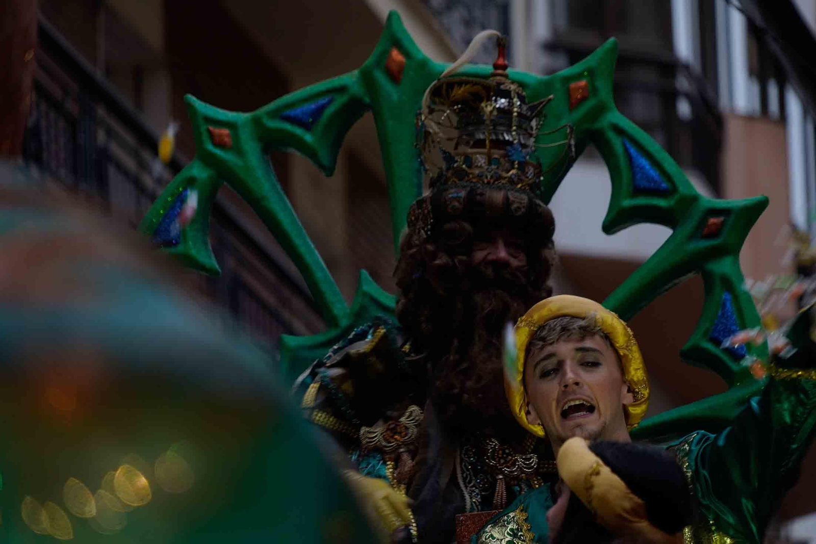 Imágenes de la Cabalgata de los Reyes Magos en Huelva