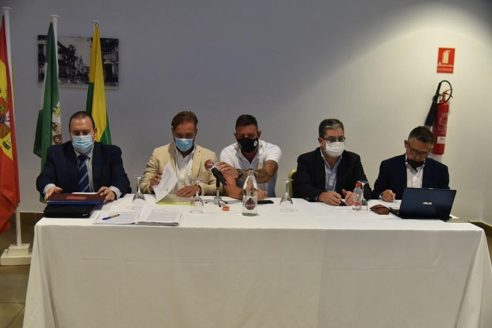 La última asamblea de socios de la UD Los Barrios.