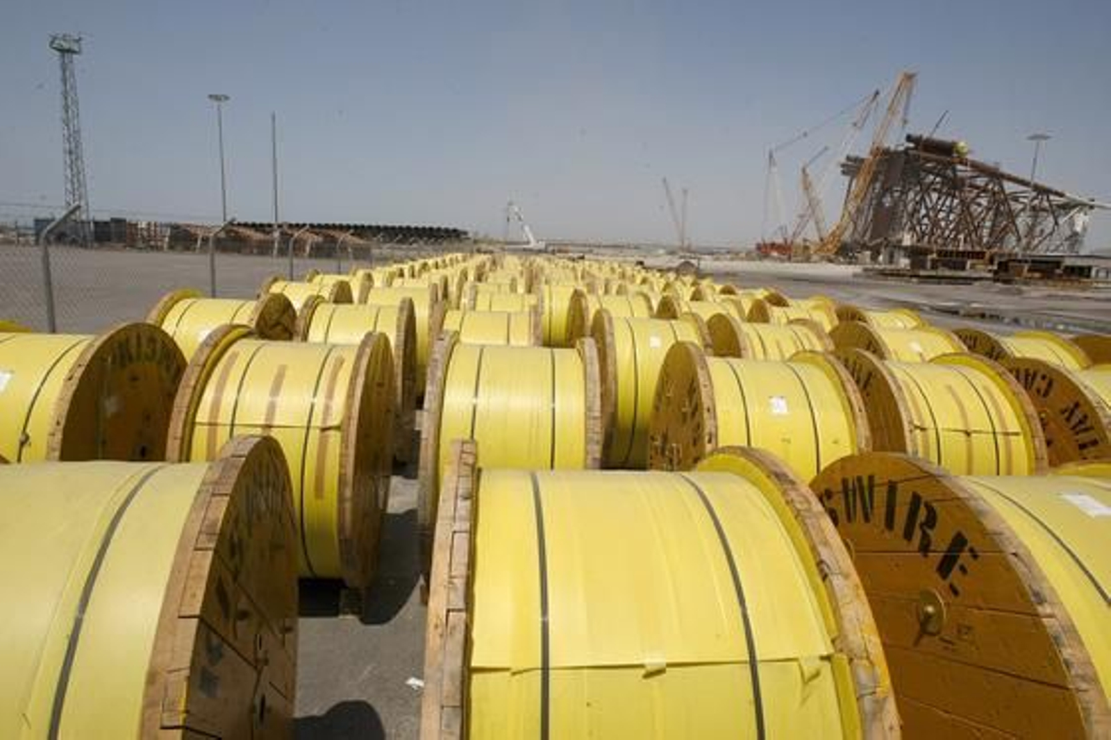 Piezas del puente en la Cabezuela

Foto: Jose Braza