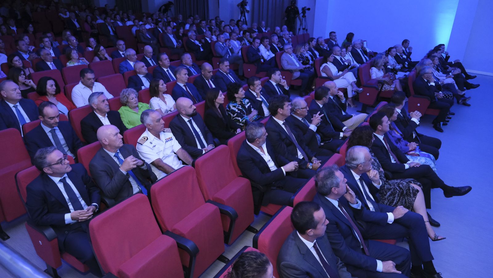 Imágenes del reconocimiento  como Presidente de Honor de la Asociación de Empresarios del Mármol, Francisco Martínez Cosentino