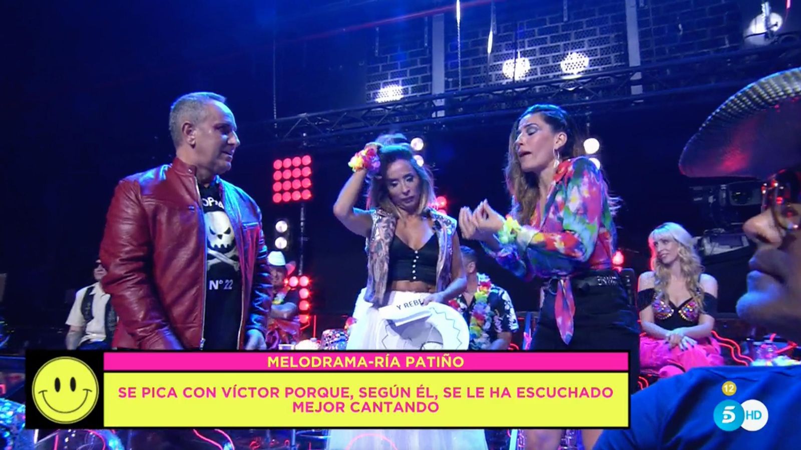 Víctor Sandoval cara a cara con María Patiño y Núria Marín