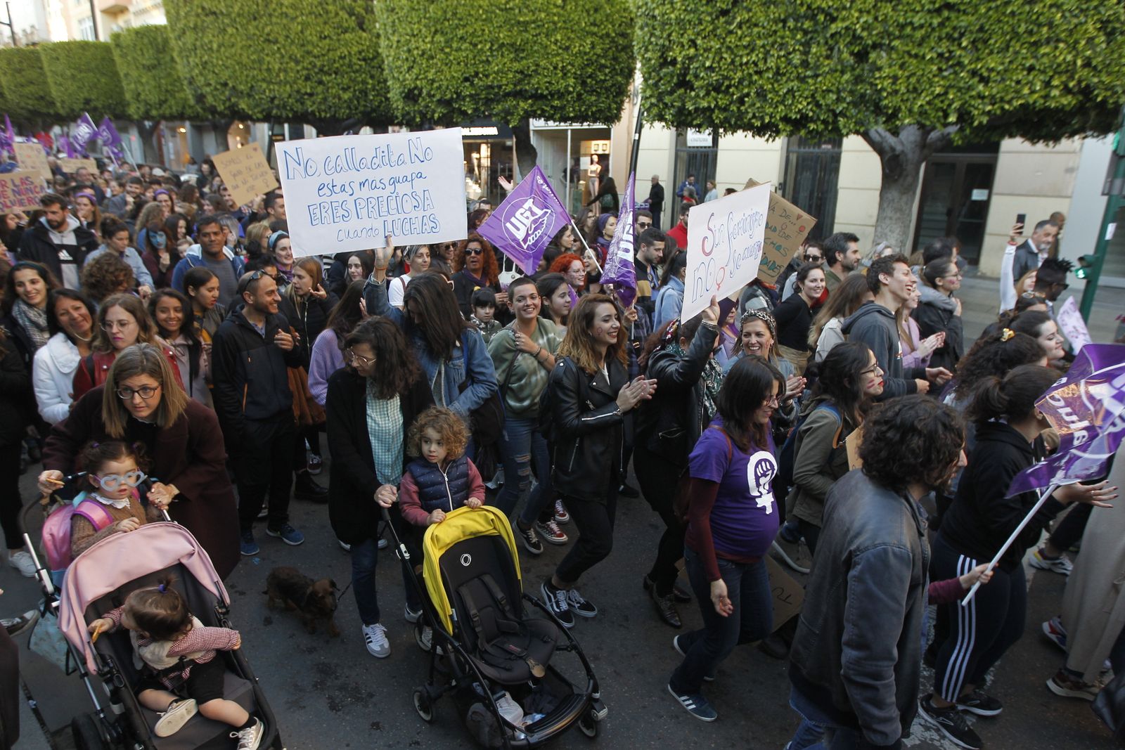 Fotogalería manifestación Día Internacional de la Mujer