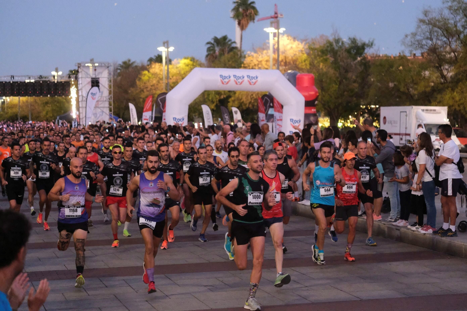 Música y buen ambiente en la novena edición de la carrera Rock FM de Córdoba, en imágenes