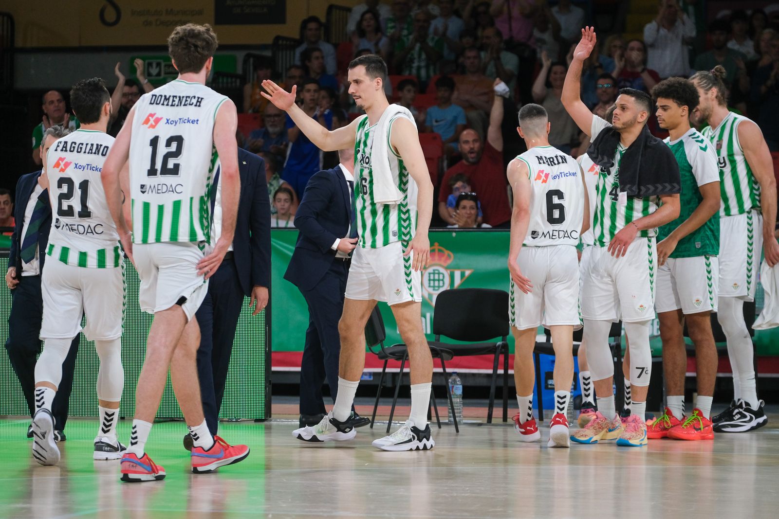 Baloncesto. Partido de play off Betis - Estudiantes