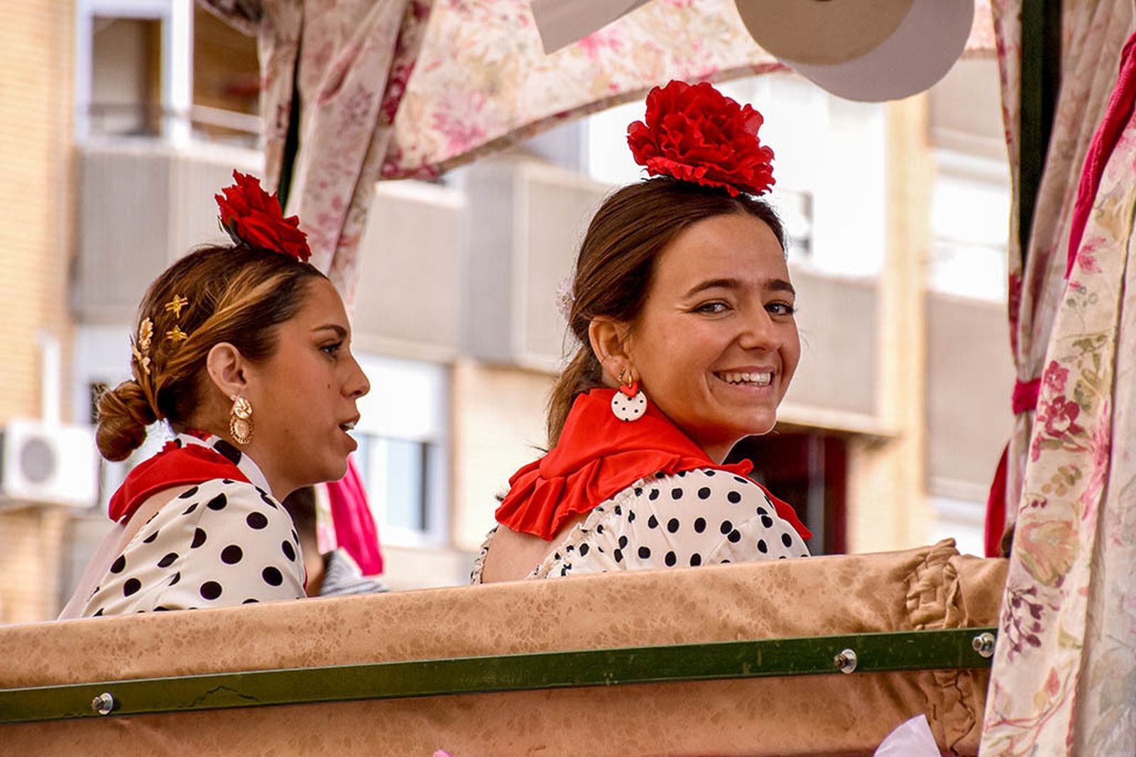 Imágenes de los carros de la Hermandad del Rocío de Huelva