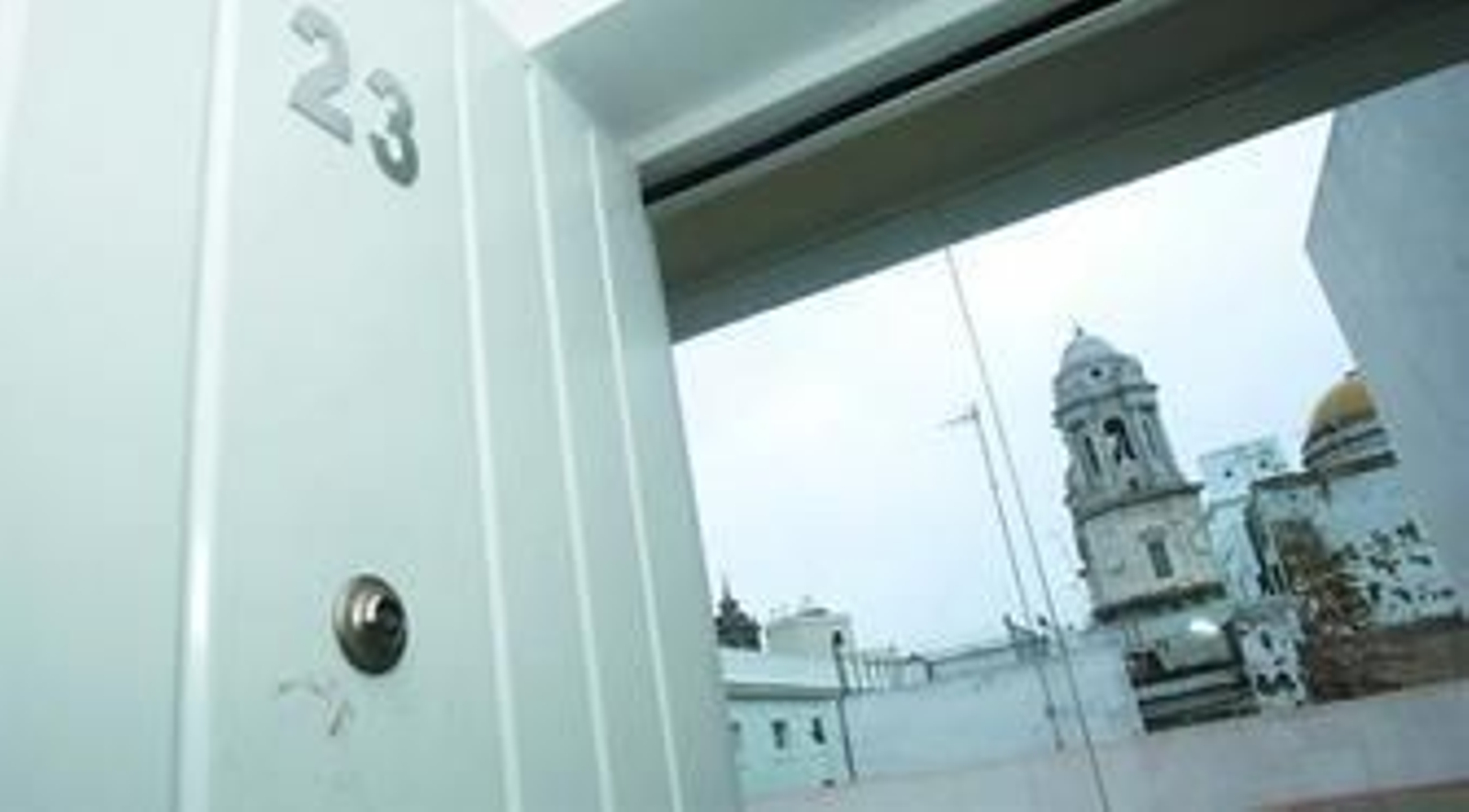 Los inquilinos de la planta superior podrán saludar a la Catedral cada mañana.