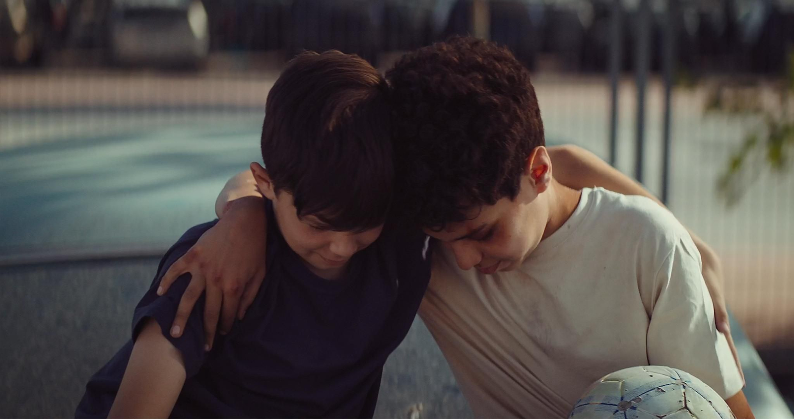 Un fotograma del cortometraje 'Cementerio de coches'.