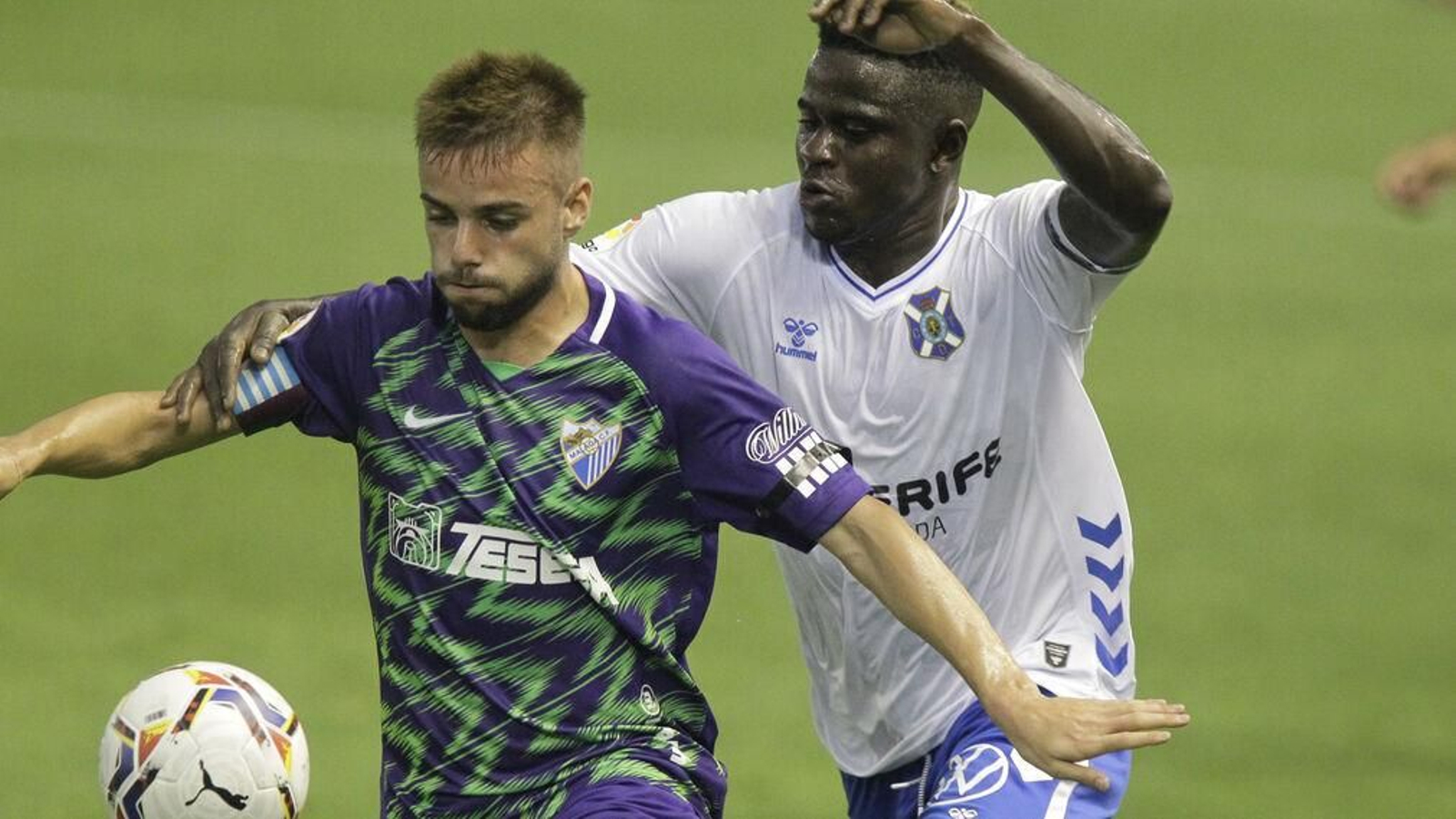 Ismael Casas, en un lance del partido en Tenerife.