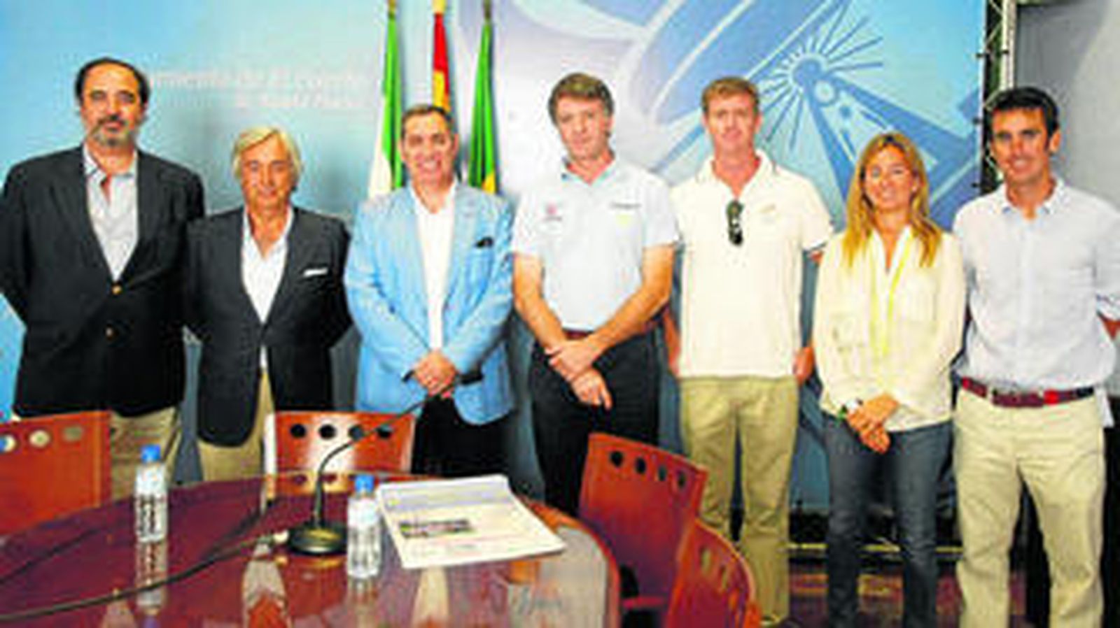 El concejal de Juventud y Deportes presentó el torneo ayer, en el Ayuntamiento.