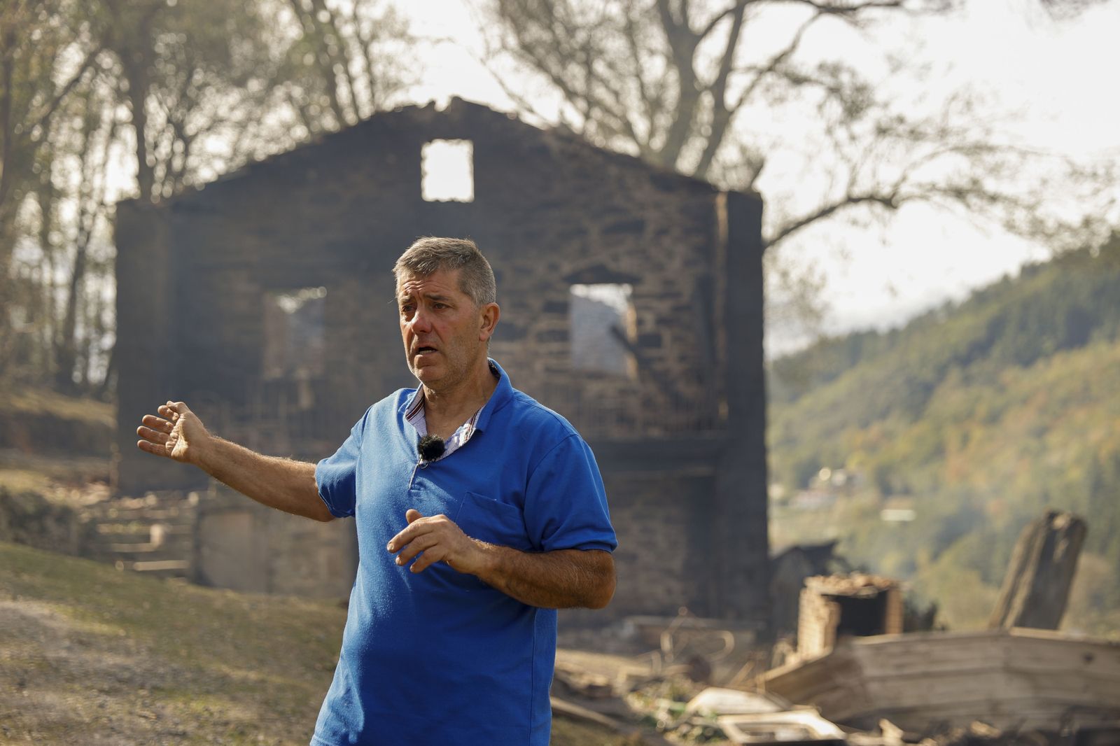 El propietario de la vivienda quemada en el incendio en Balmaseda (Vizcaya).
