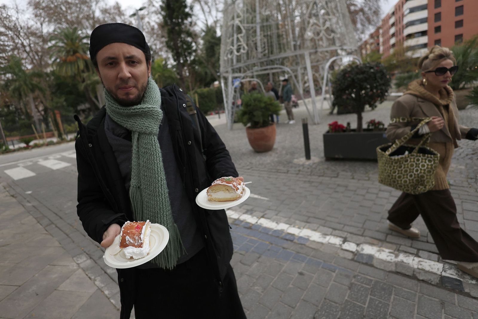 Las fotos del roscón de Reyes solidario en Algeciras