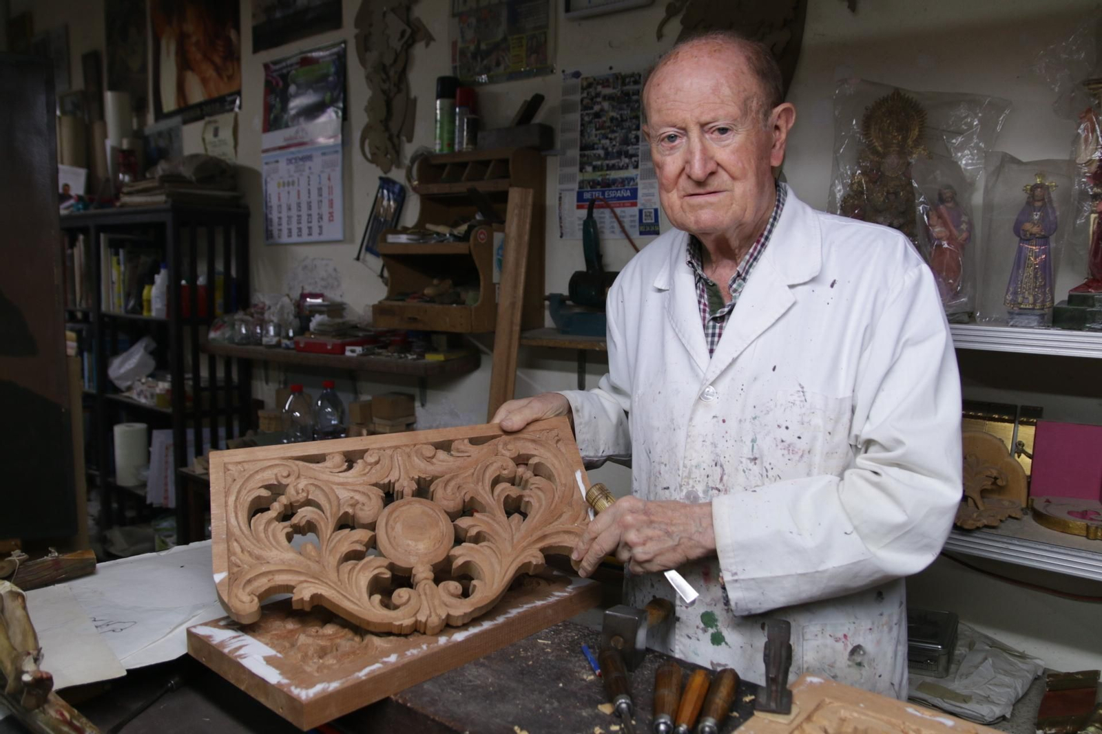 Javier Arcos, tallista y restaurador almeriense