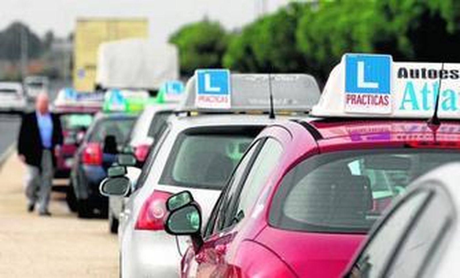 Los controles se harían como parte del examen práctico para obtener la licencia de conducir.