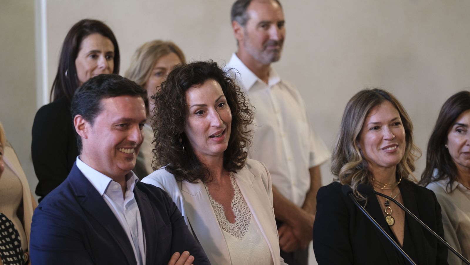 Imágenes del reparto de competencias en las concejalías del Ayuntamiento de Almería