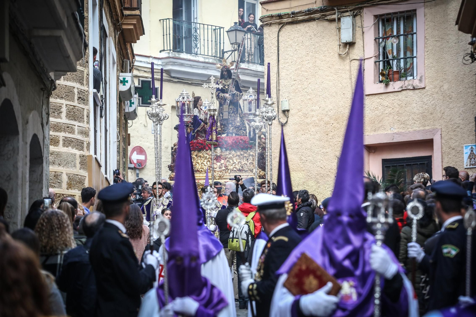 Salida procesional de la hermandad del Nazareno