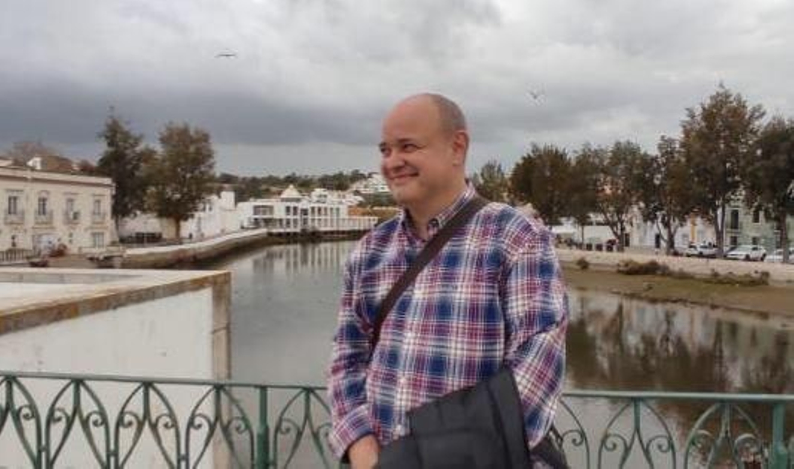 Roberto Marín Luque gana el XIV Certamen Internacional de Microrrelatos Cardenal Mendoza. Roberto Marín Luque gana el XIV Certamen Internacional de Microrrelatos Cardenal Mendoza.