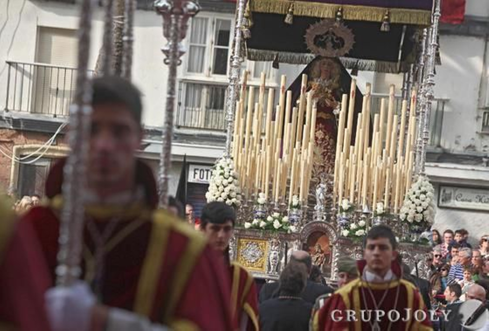 Venerable, Real, Militar y Nacional Cofradía del Santísimo Cristo de la Piedad y María Santísima de las Lágrimas.

Foto: Jesus Marin