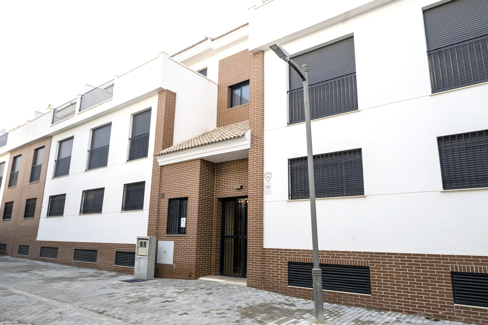Aspecto exterior del edificio Habana de Churriana de la Vega.