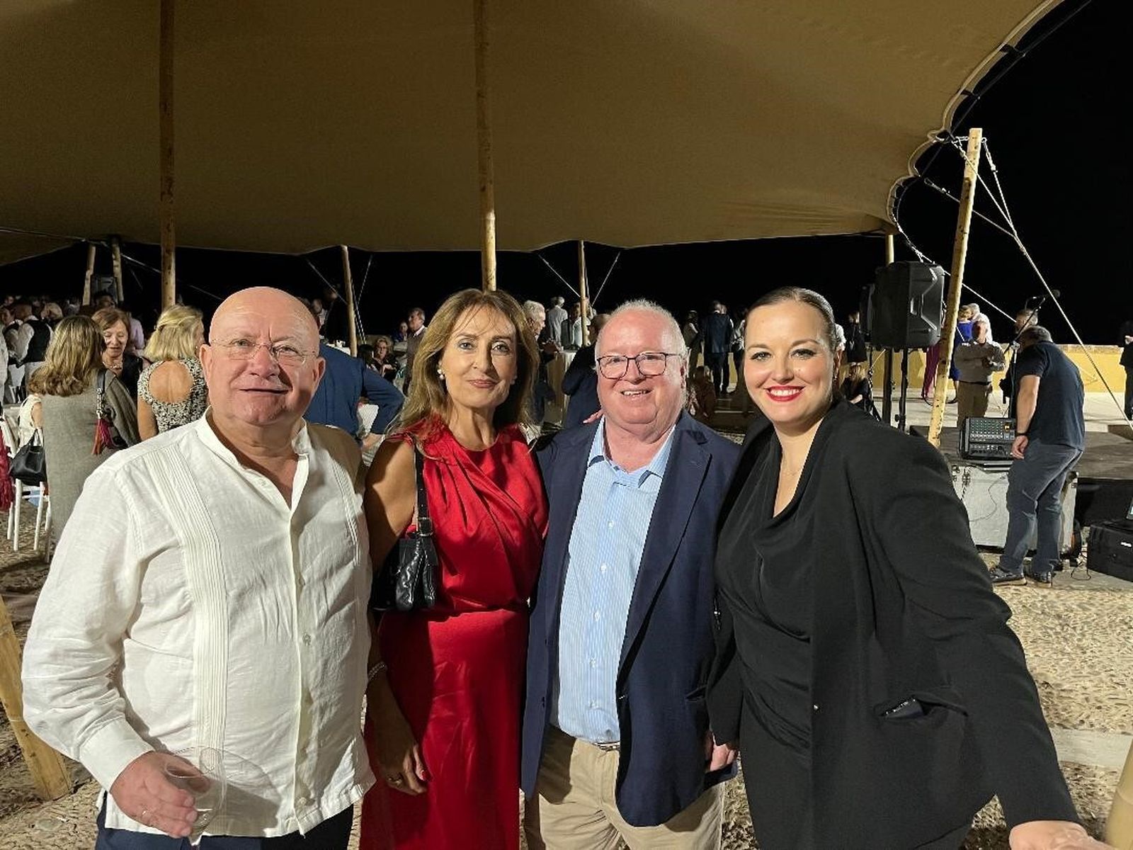 Homenaje a Pelayo y Ana en el Baluarte