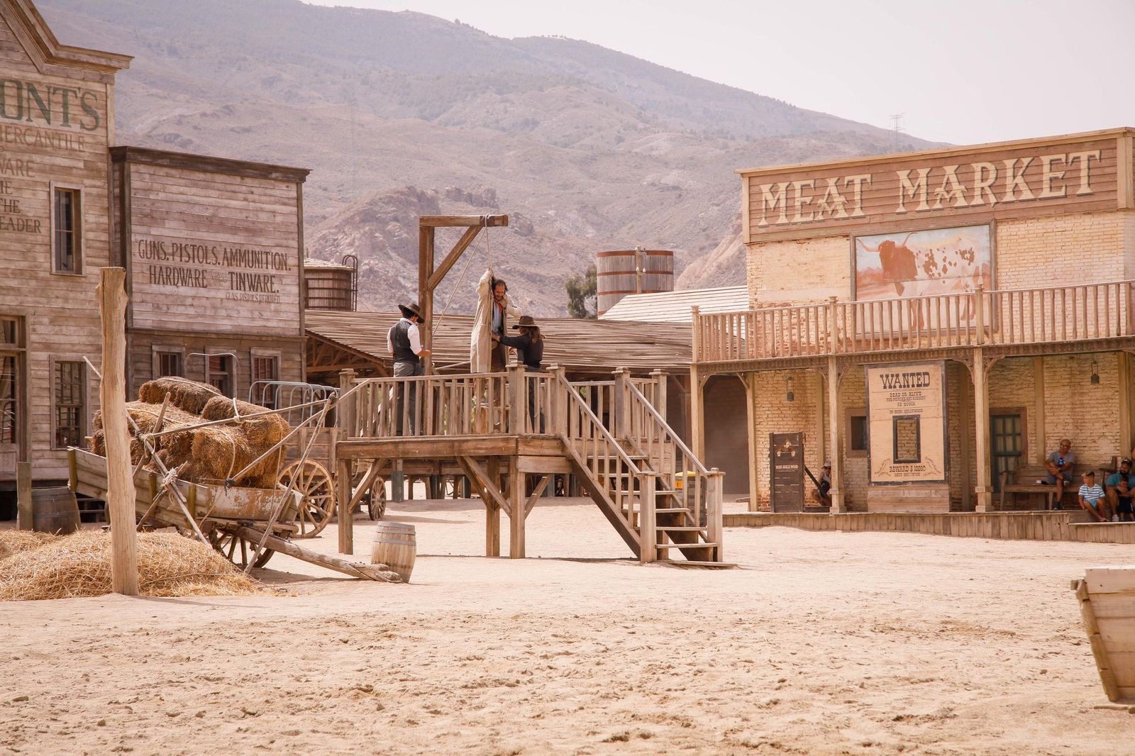 Imágenes del museo a los grandes empresarios y familias históricas de Almería