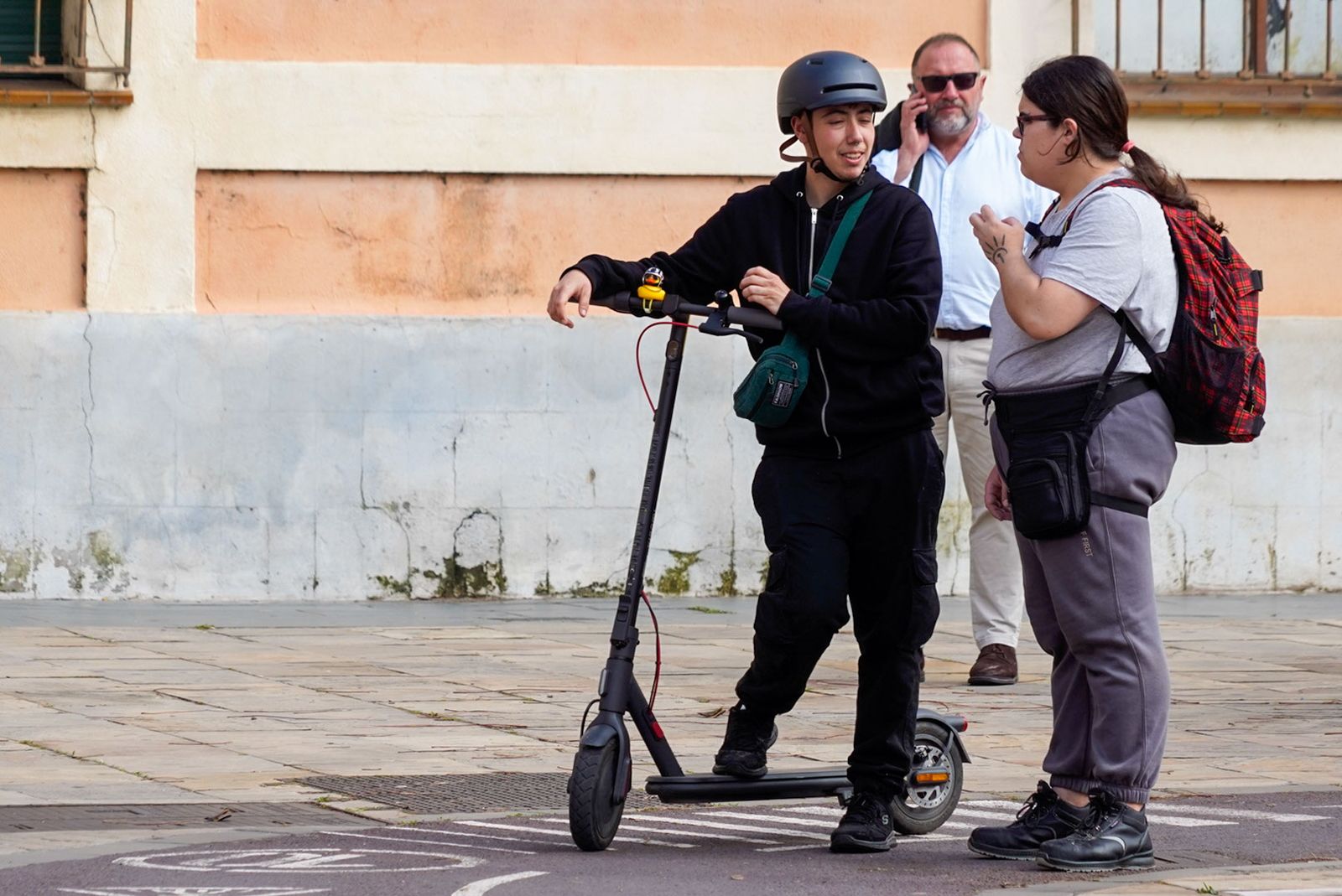 Imágenes del domingo 6 de abril en Huelva