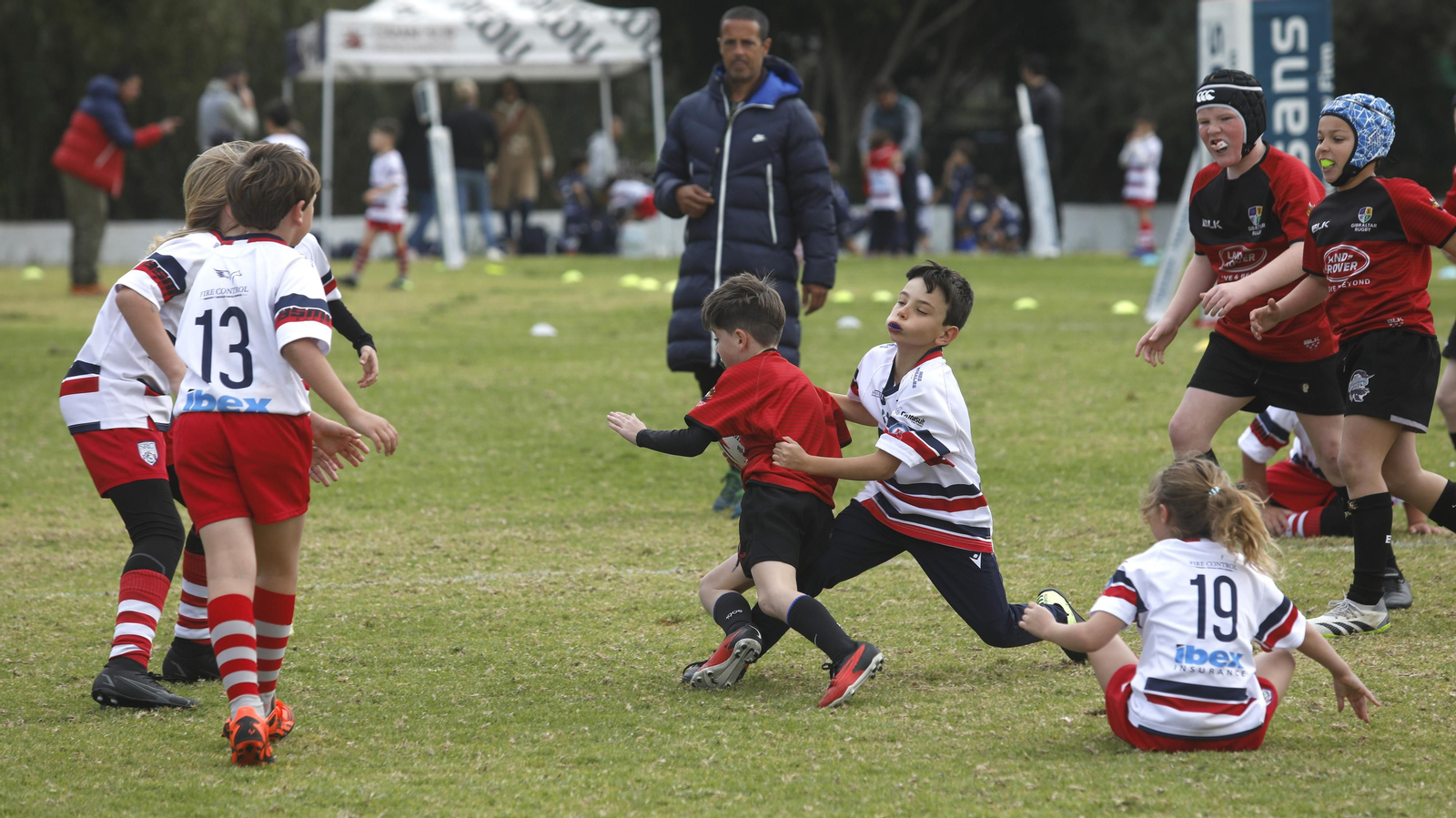 Las fotos de la Jornada de escuelas de rugby en Pueblo Nuevo de Guadiaro