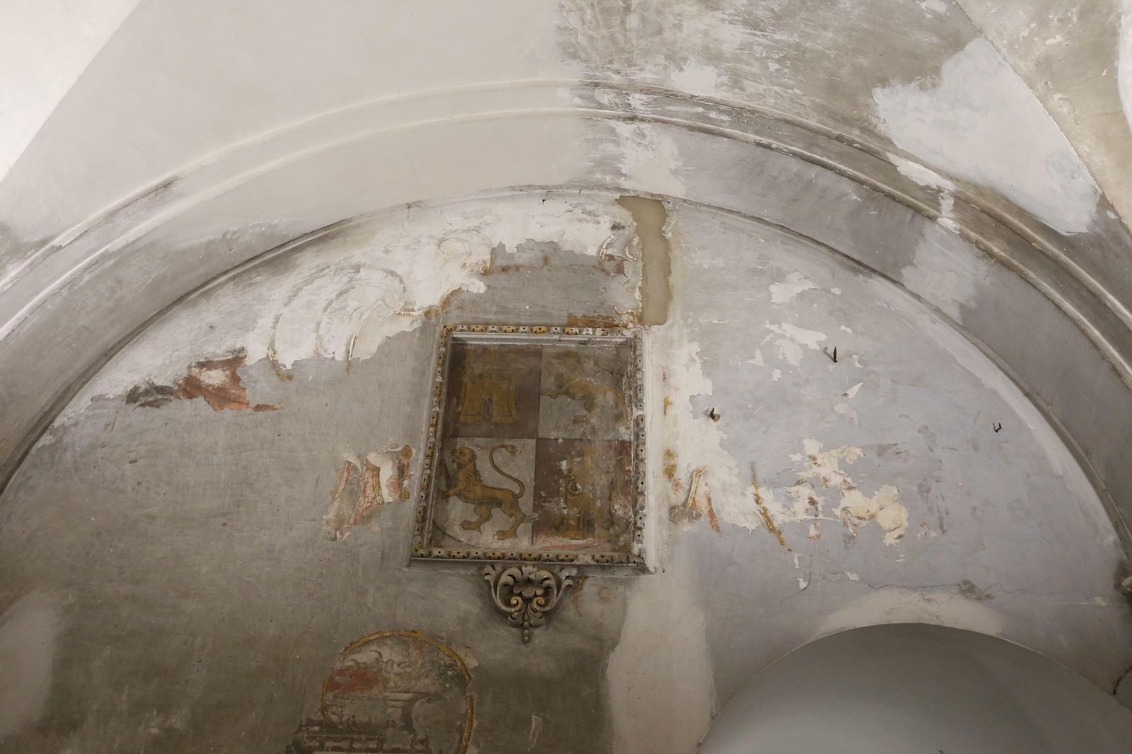 La restauración del coro alto de la parroquia de la Magdalena