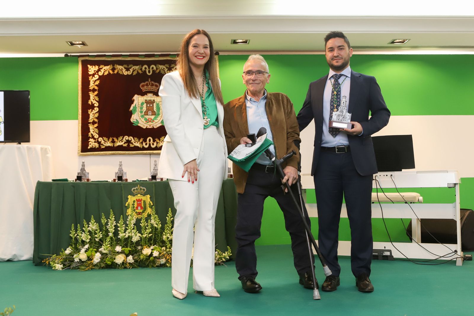 Las fotos de los galardonados del 28-F en Los Barrios.