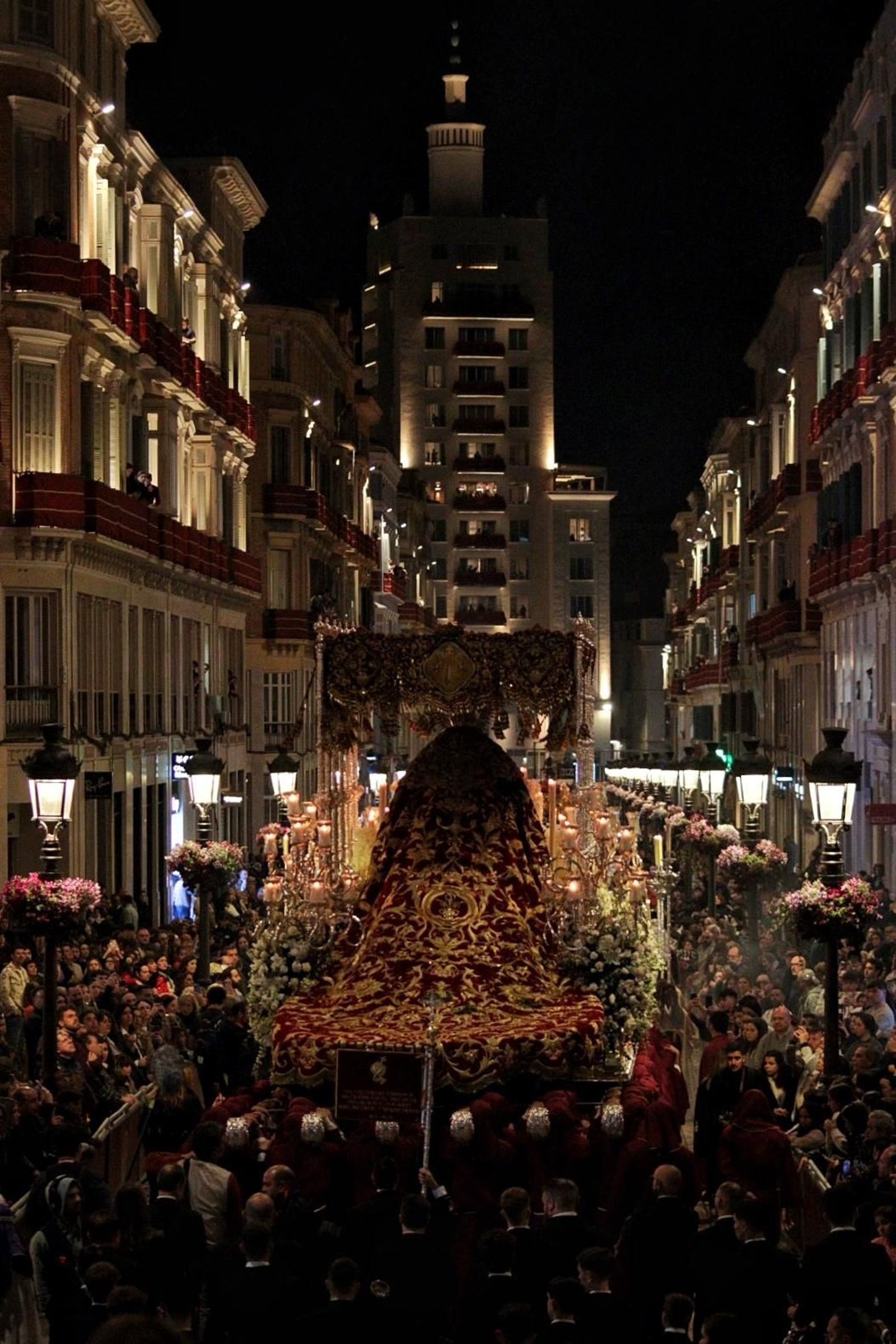 Las fotos de Gitanos el Lunes Santo en Málaga