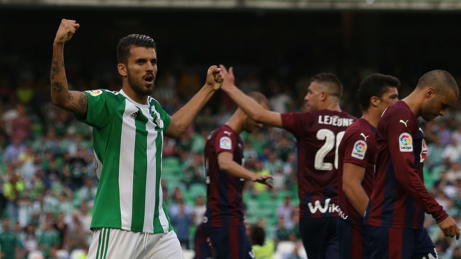 Ceballos celebra el 2-0