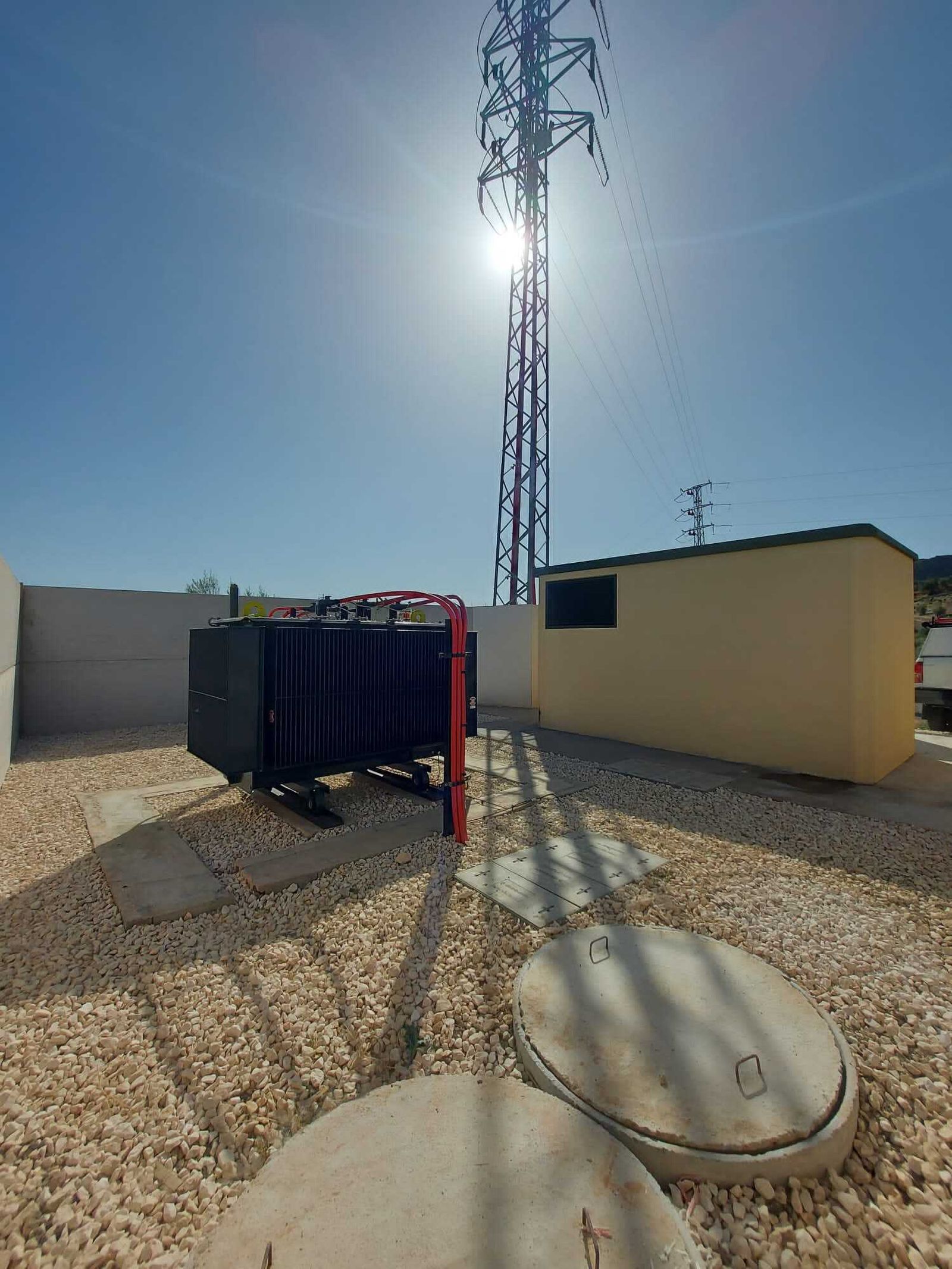 Endesa conecta Granada y Córdoba con una nueva subestación