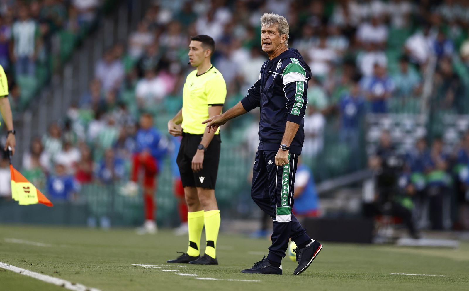 Pellegrini, en un momento del partido ante el Granada.