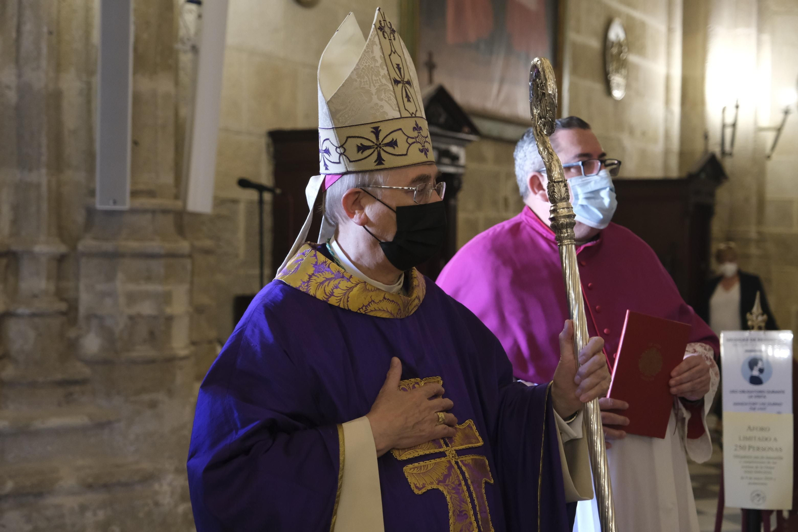 Fotogalería toma posesión nuevo Obispo Coadjutor de Almería, Antonio Gómez Cantero.