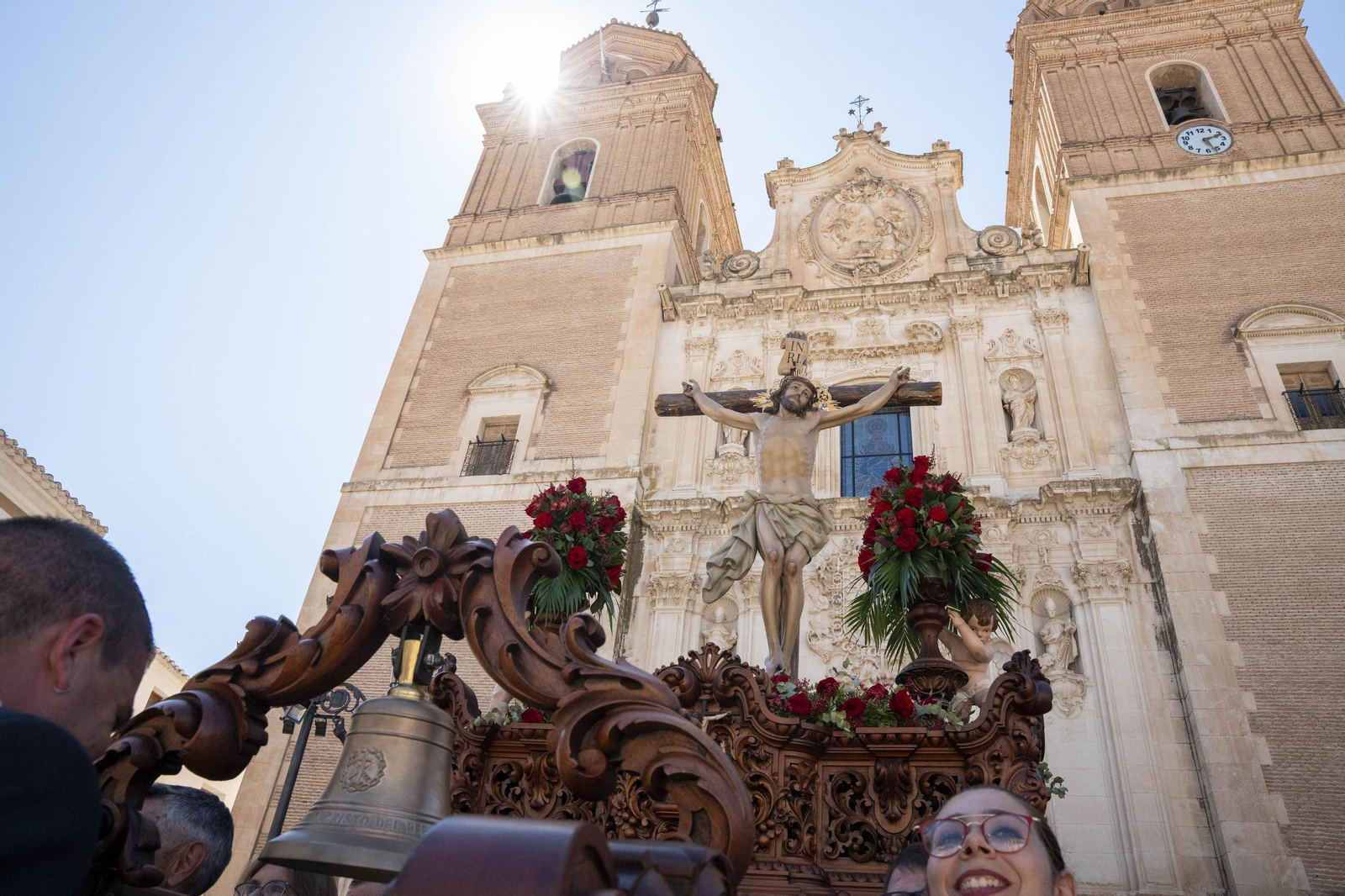 Eucaristía y procesión de Exaltación de la Cruz en la localidad de Vélez-Rubio