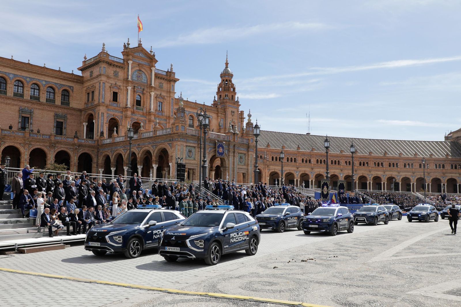Plaza de España. Día de la Policía Nacional