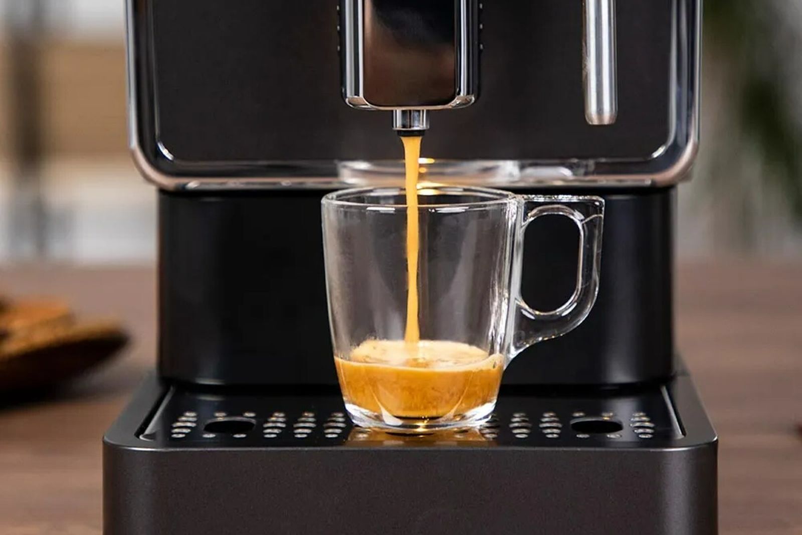 Cafetera Express Solac: El café más profesional en la palma de tu mano