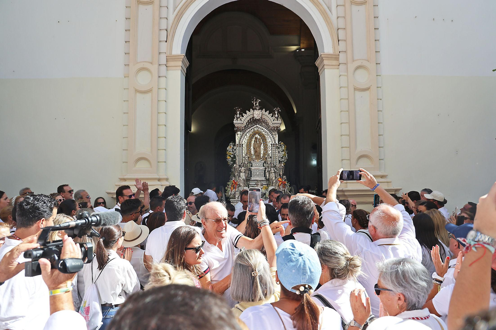 Magna Mariana Huelva 2025: Imágenes del regreso de la Virgen de Los Milagros