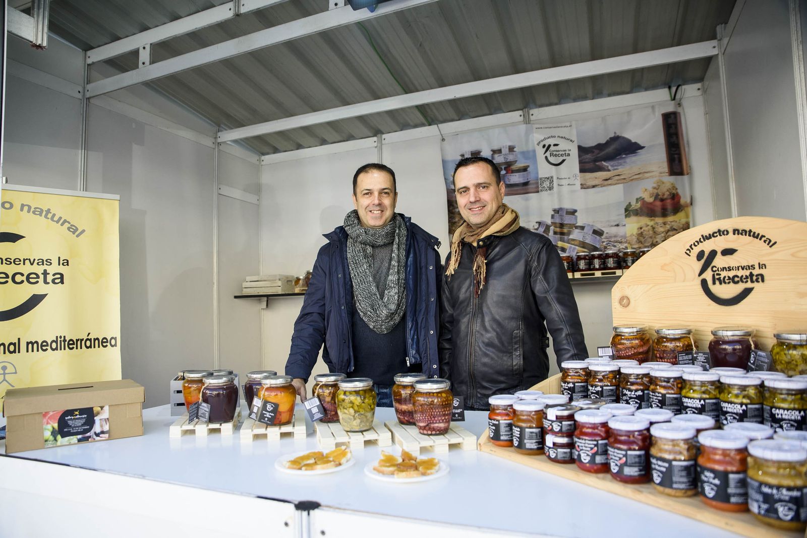 Conservas La Receta, con sede en Viator, durante su participación en la feria 'Sabores Almería' organizada por Diputación en diciembre.