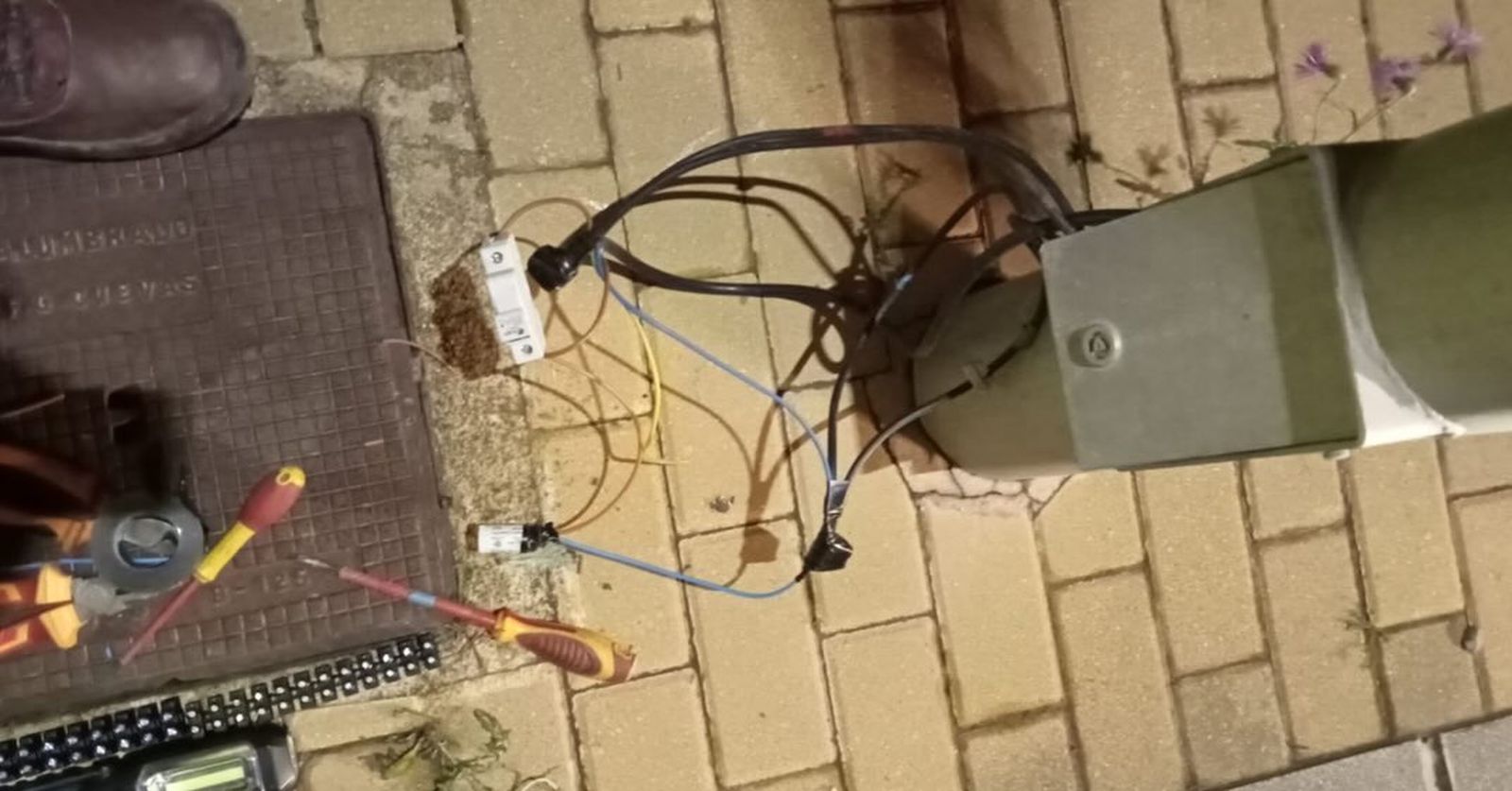 Parte del cableado que ha resultado afectado en Mijas