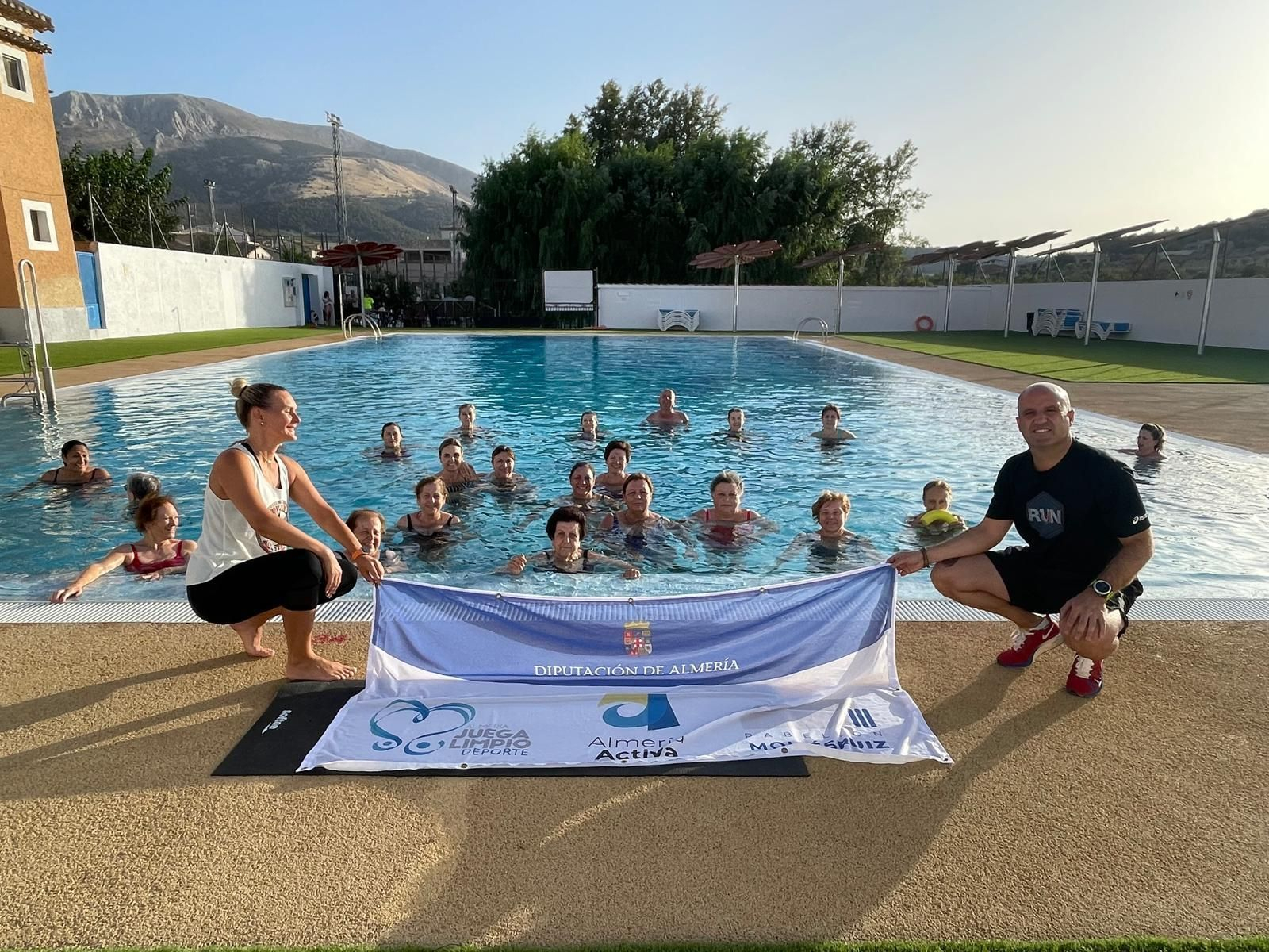 El vicepresidente y diputado de Deporte, Vida Saludable y Juventud, José Antonio García, ha visitado el taller en María