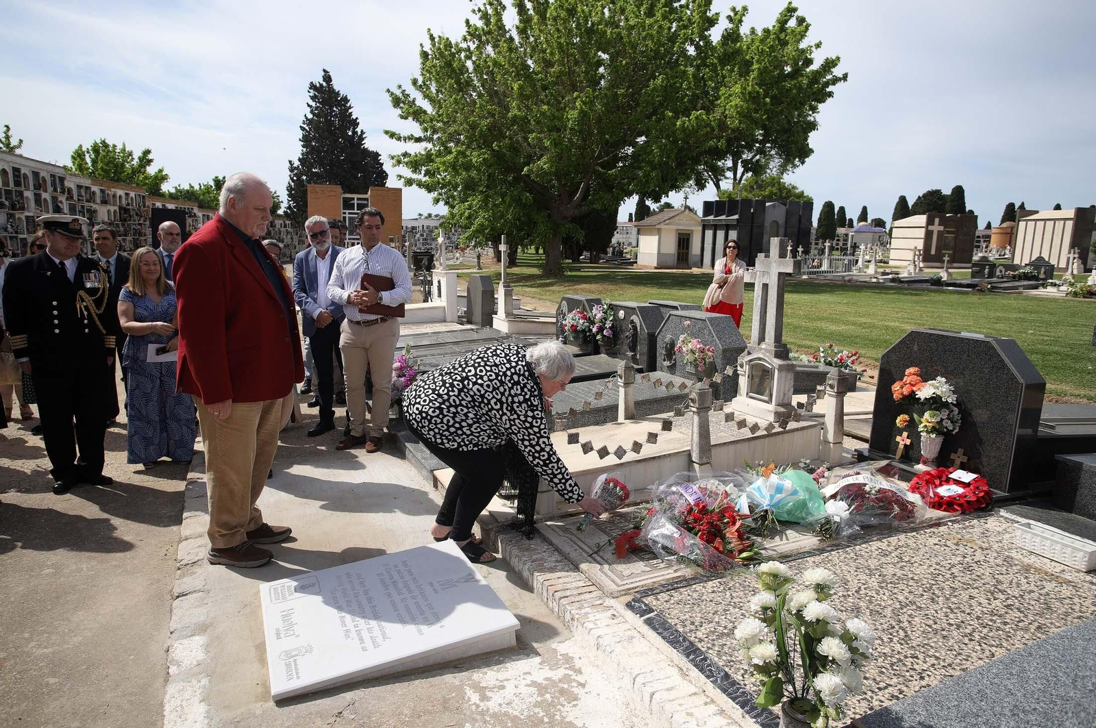 La ceremonia conmemorativa del 80 aniversario de la aparición del cuerpo de William Martin, en imágenes
