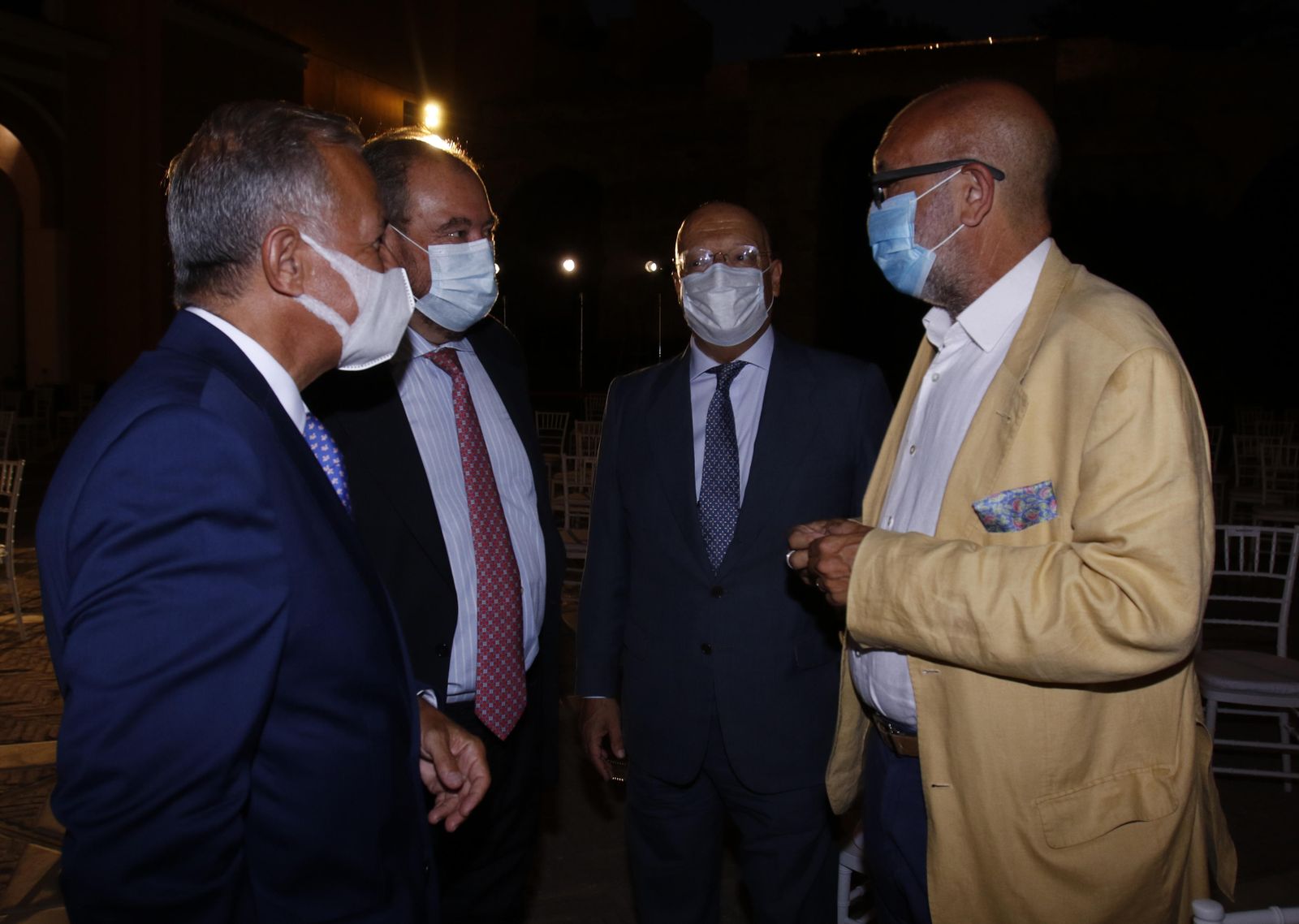 Las imágenes de la presentación del 18º Anuario Joly