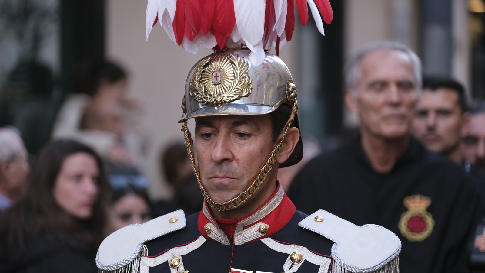 Procesión del Santo Entierro en Almería, en imágenes