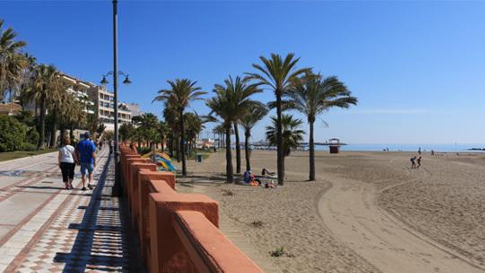 La calidad de la playa de Santa Ana ha sido recompensada este año con una Bandera Azul. La calidad de la playa de Santa Ana ha sido recompensada este año con una Bandera Azul.