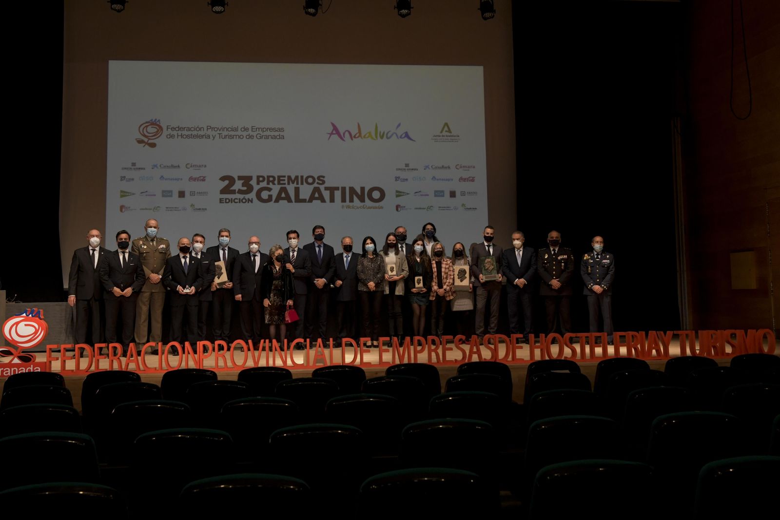 Foto de familia de los Premios Duque San Pedro de Galatino