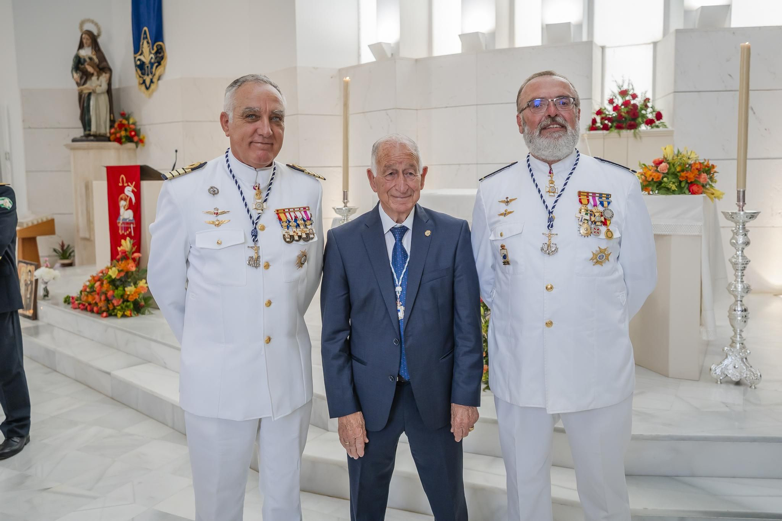 Así fue la procesión del Santísimo Cristo del Mar en el Puerto de Roquetas.