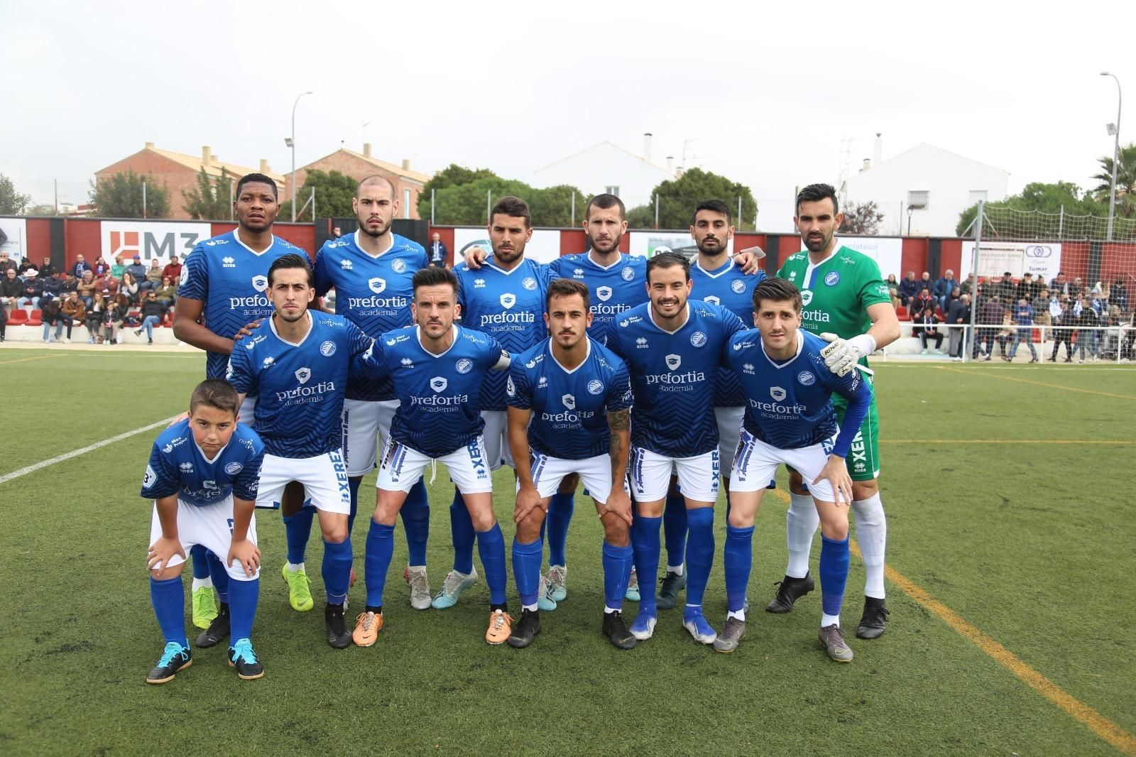 Formación que presentó el Xerez DFC en el José Juan Romero ante el Gerena.