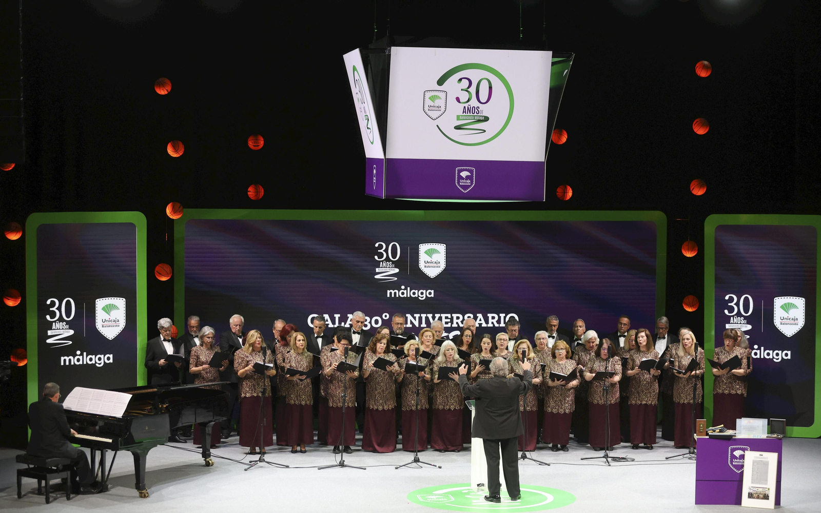 La gala del 30 aniversario de la unión Caja de Ronda-Maristas, en fotos