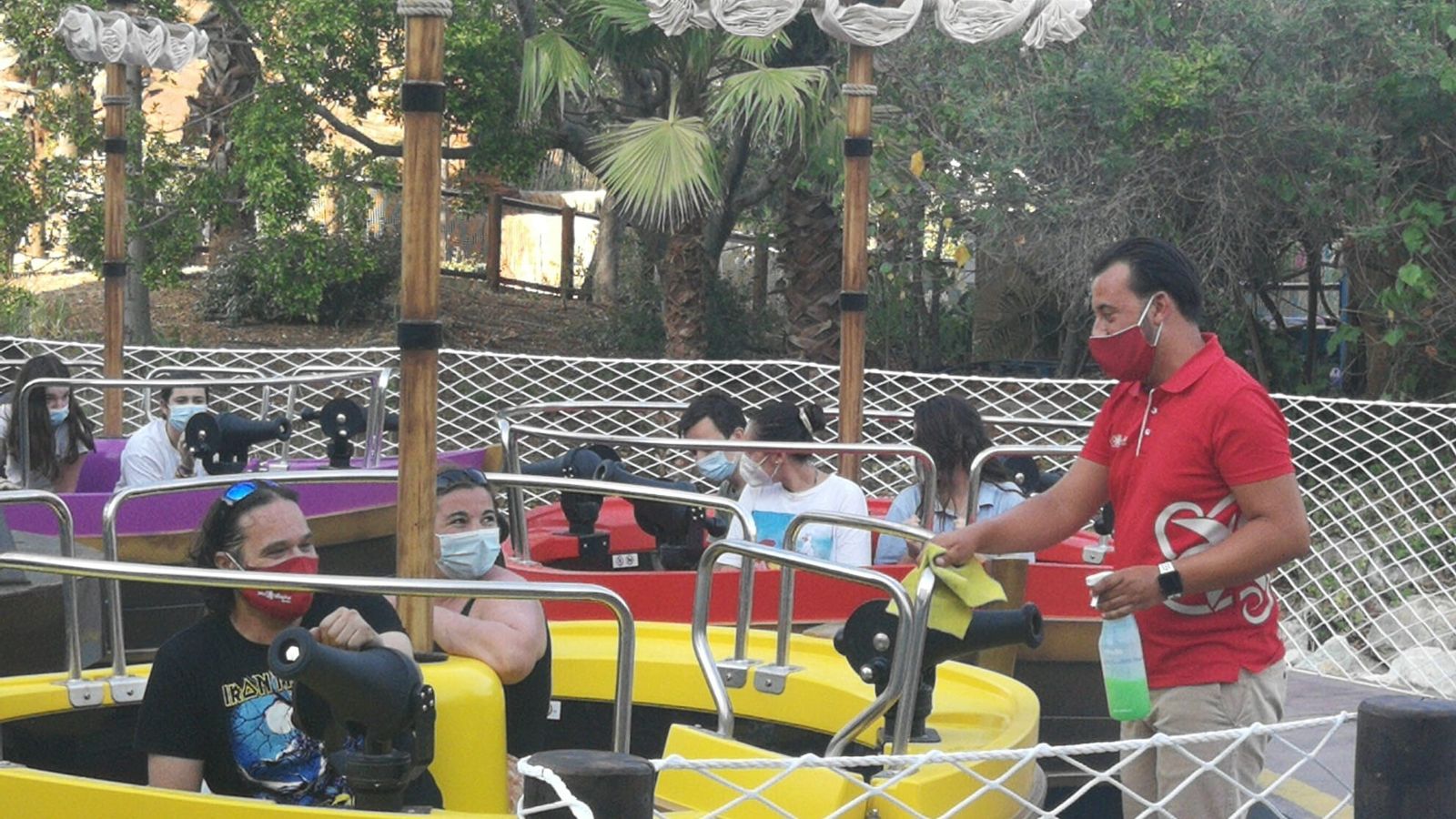 Atracción 'A los cañones'.